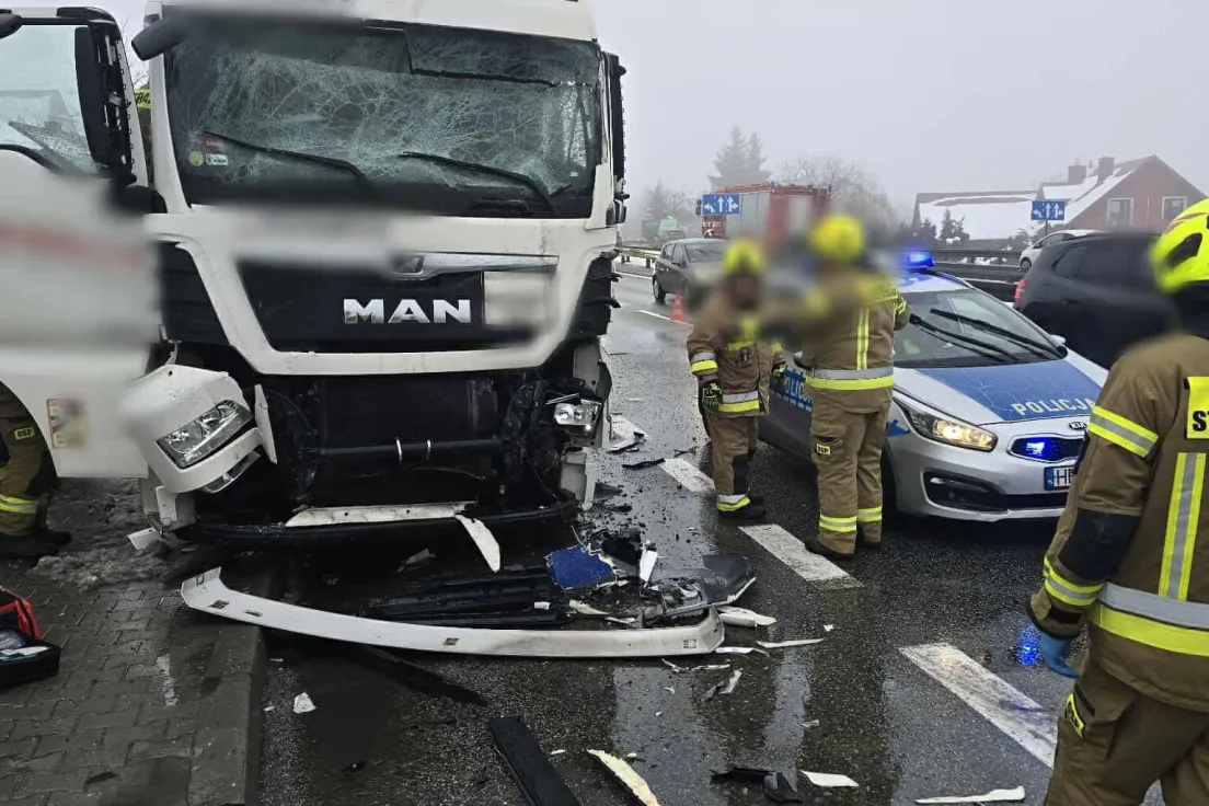 Wypadek z udziałem autobusu MPK w Gaju