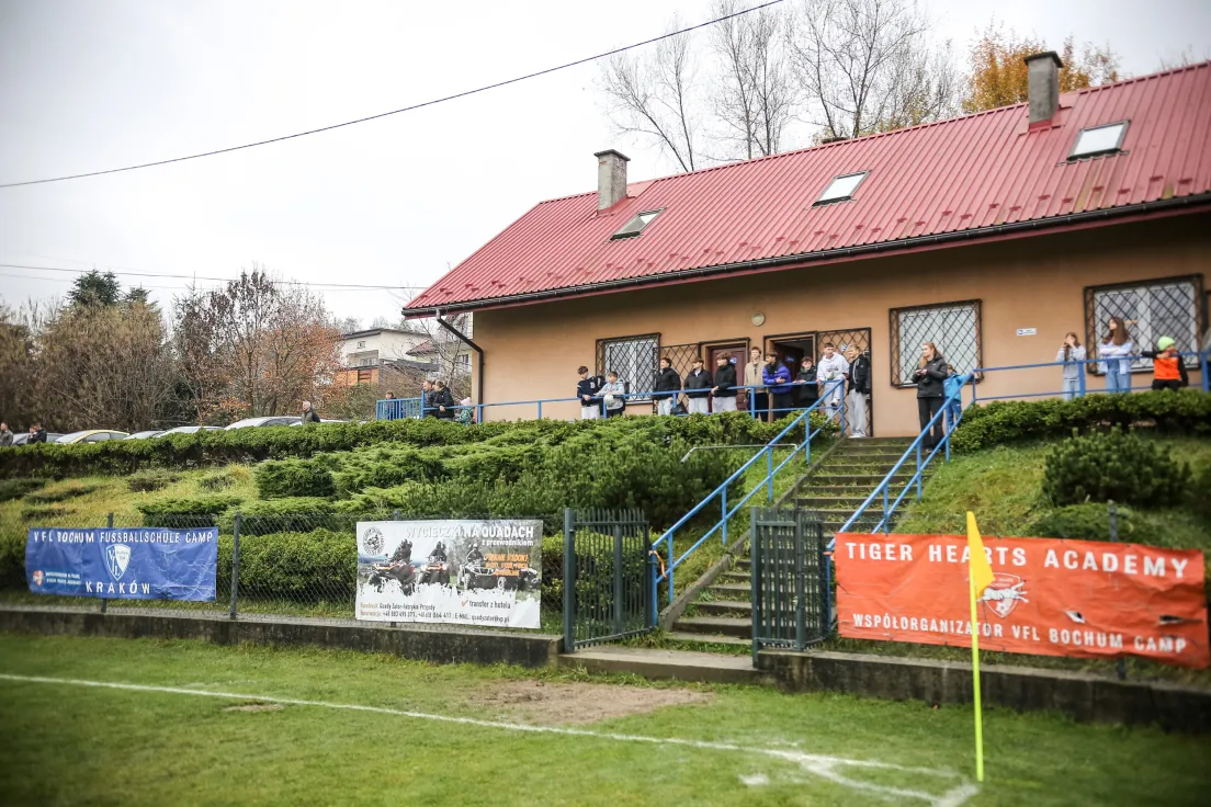 Jarosław Królewski na boisku w barwach LKS Mogilany
