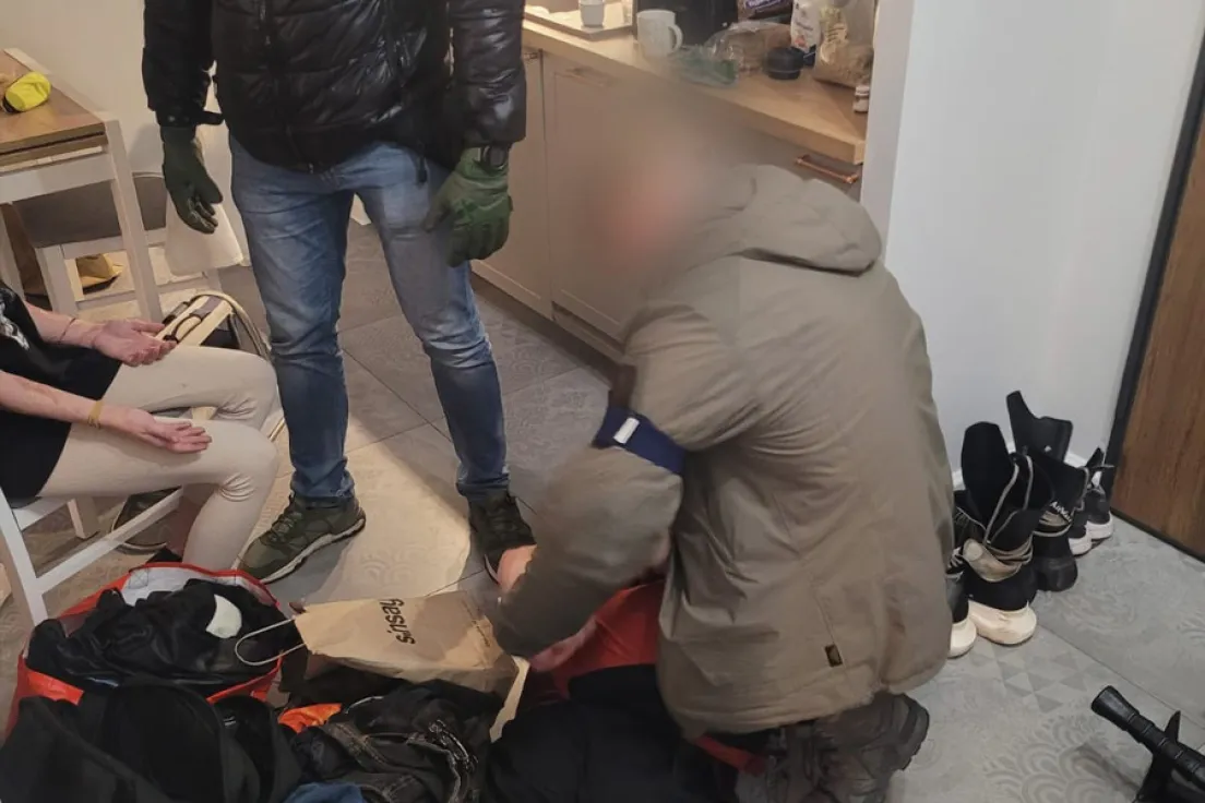 Materiały policji z zatrzymania członków grupy przestępczej