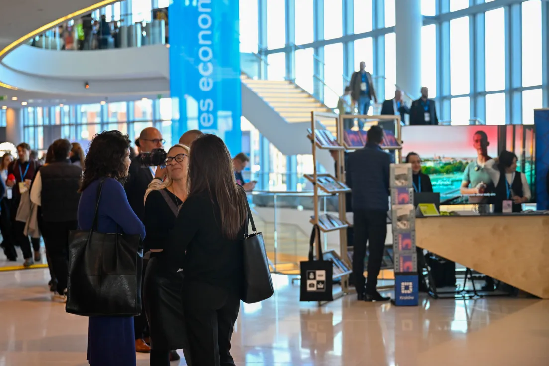 Kongres ekonomiczny OEES Open Eyes Economy Summit