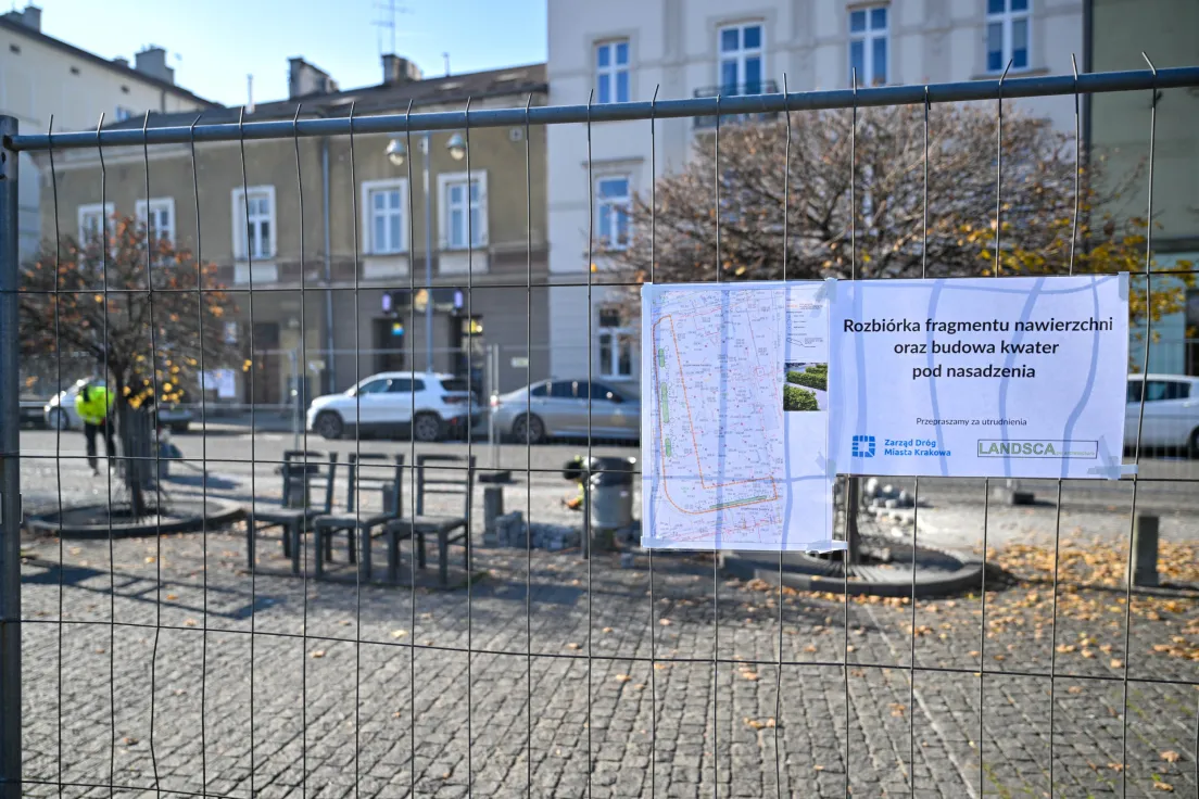 Praca na placu Bohaterów Getta