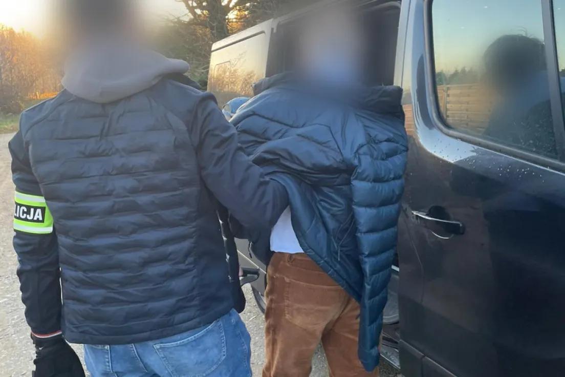 Materiały policji z zatrzymania członków grupy przestępczej