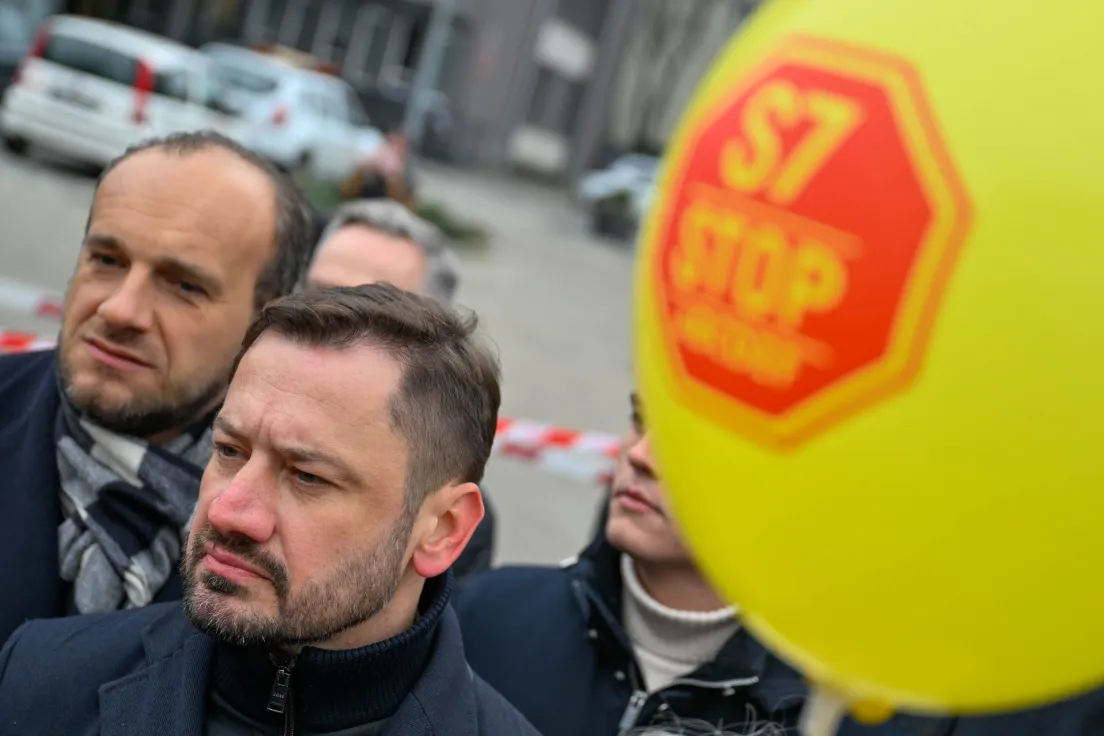 Protest pod siedzibą GDDKiA przeciwko budowie S7 na południu Krakowa