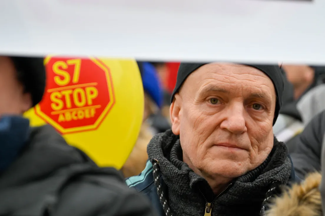 Protest pod siedzibą GDDKiA przeciwko budowie S7 na południu Krakowa