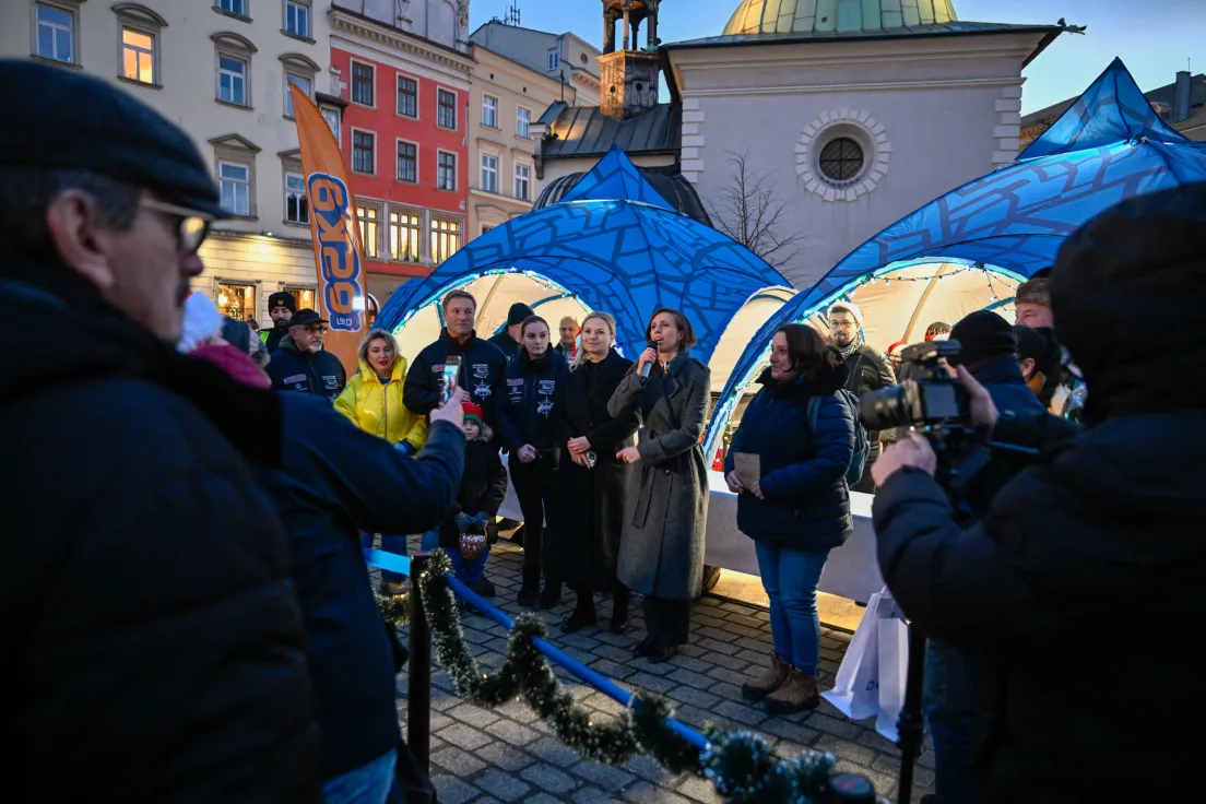 Fianał akcji „przedświąteczny karp dla krakowian” na Rynku Głównym