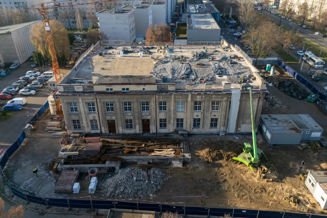 Remont dawnego kina Światowid