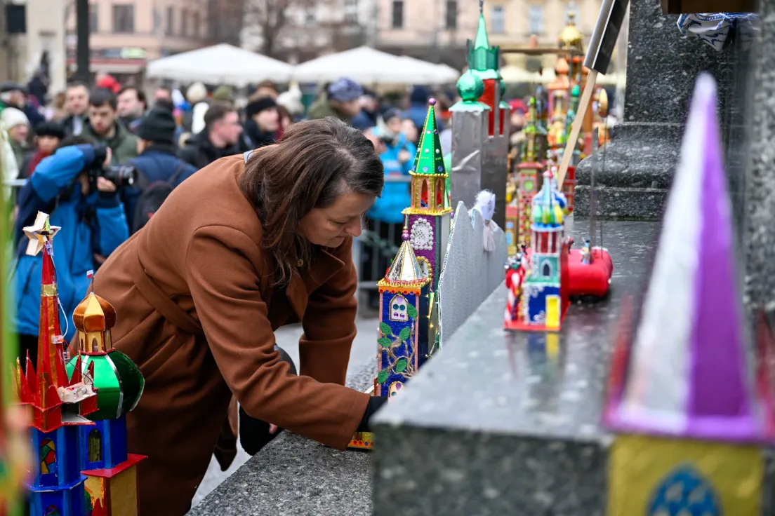 Coroczny pokaz Szopek Krakowskich na Rynku Głównym