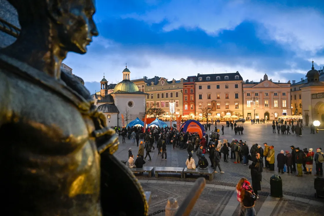Finał akcji „przedświąteczny karp dla krakowian” na Rynku Głównym