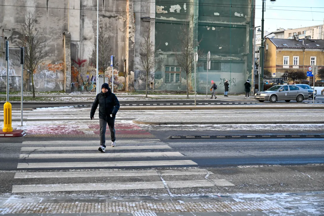 Nowe przejscie dla pieszych na pl. Bohaterów Gertta