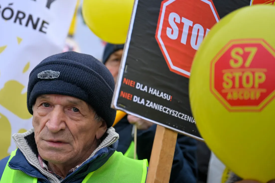 Protest pod siedzibą GDDKiA przeciwko budowie S7 na południu Krakowa