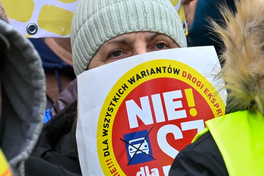 Protest pod siedzibą GDDKiA przeciwko budowie S7 na południu Krakowa