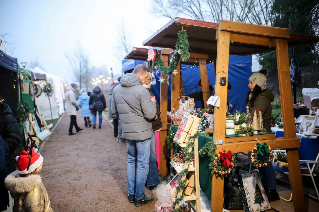 Jarmark świąteczny w Niepołomicach