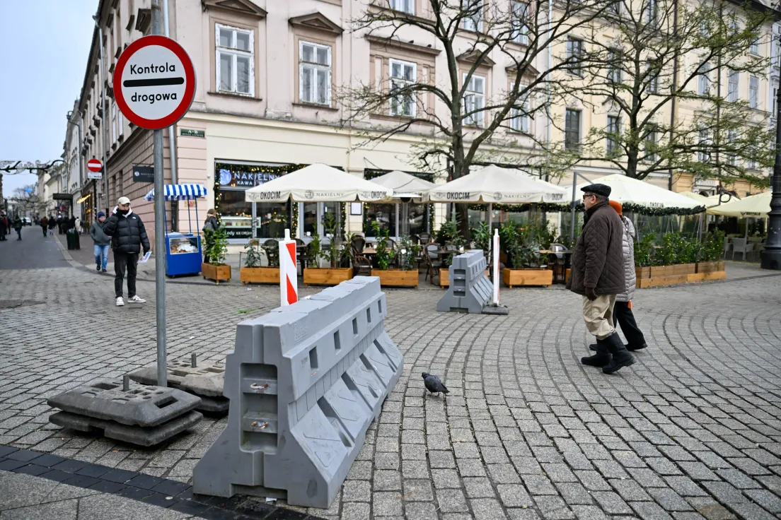 Zapory bezpieczeństwa na Rynku Głównym