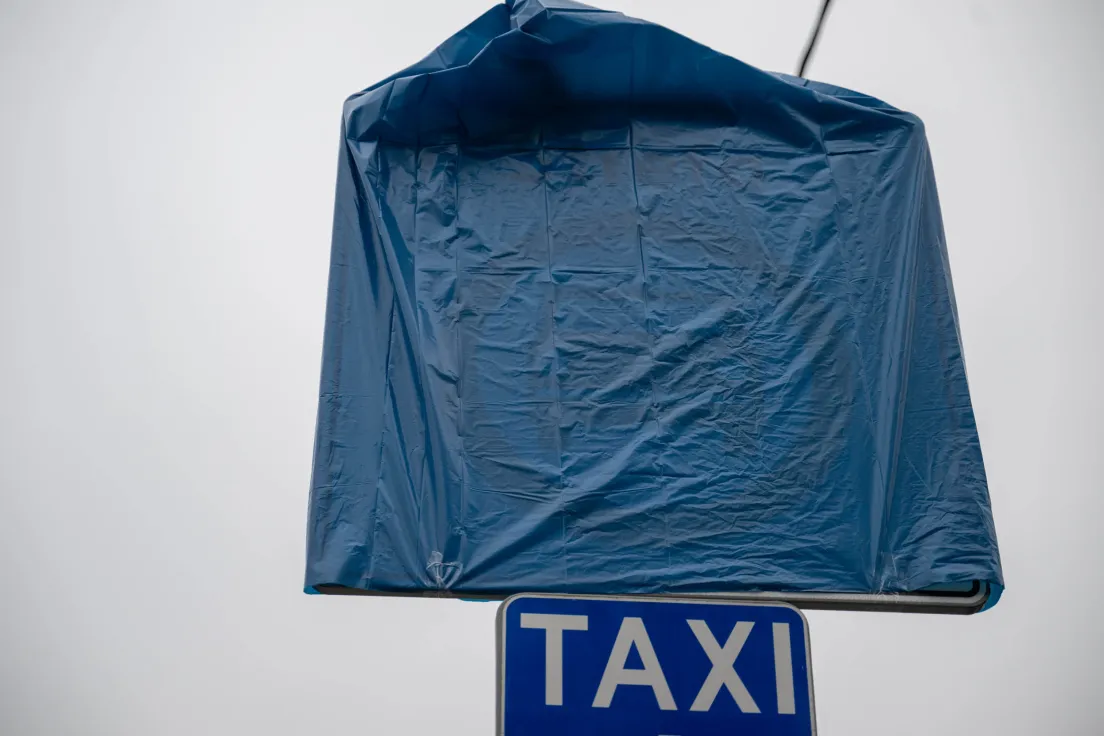 Zasłonięty znaky strefy czystego transportu