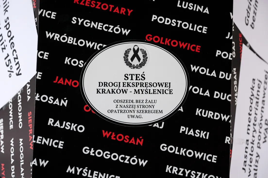 Protest przeciwko budowie S7 przed GDDKiA