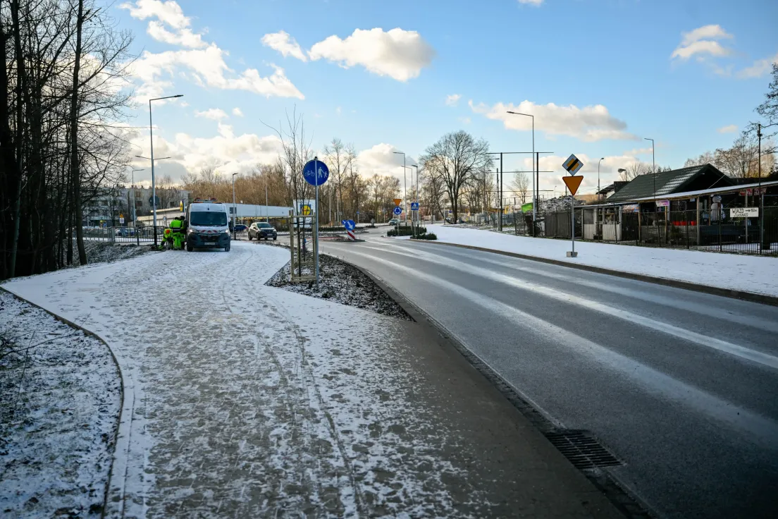 Rondo u zbiegu ulicy Borkowskiej i Zawiłej