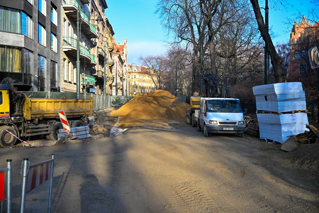 Remont torowiska i skrzyżowania na ul. Straszewskiego i Piłsudskiego