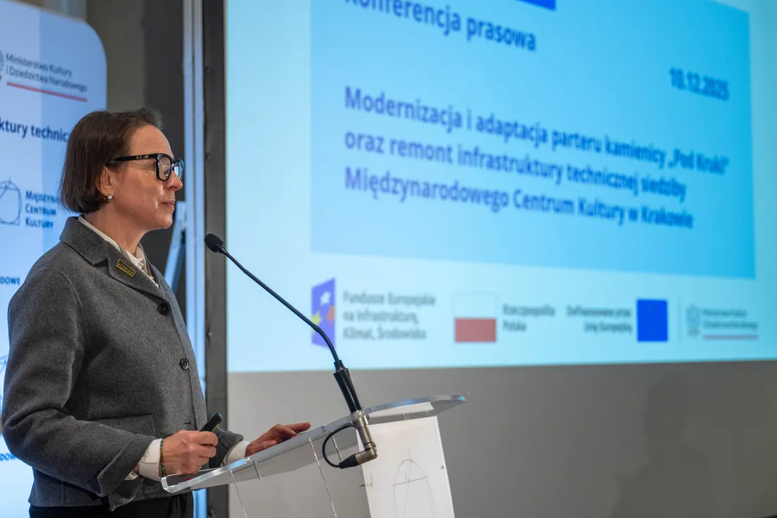 Konferencja na której zostały zaprezentowane zmmiany podczas remontu i przebudowy budynku MCK przy Rynku Głównym
