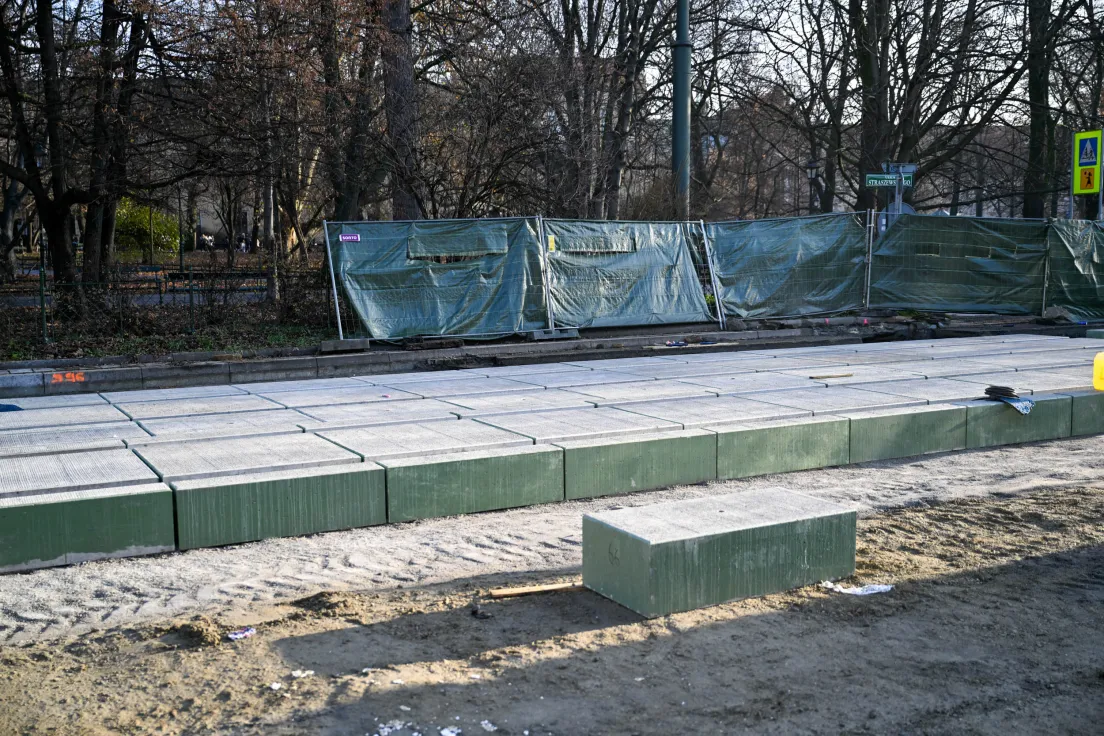 Remont torowiska i skrzyżowania na ul. Straszewskiego i Piłsudskiego