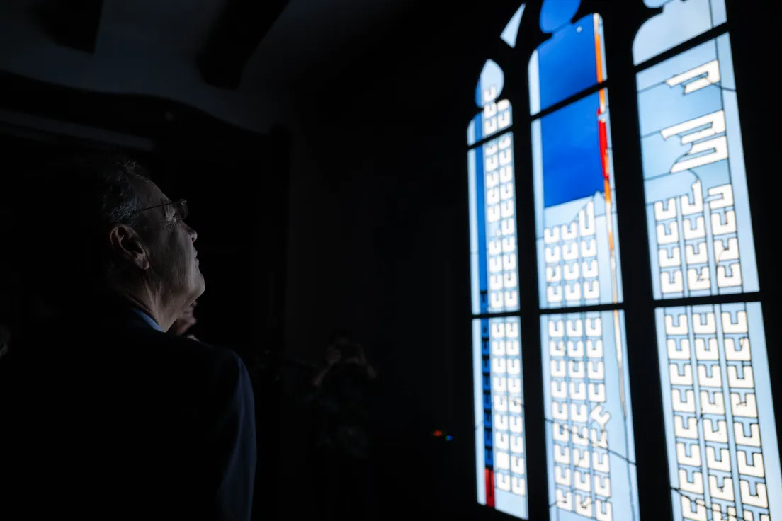Nowy witraż autorstwa projektu prof. Johannesa Schreitera
