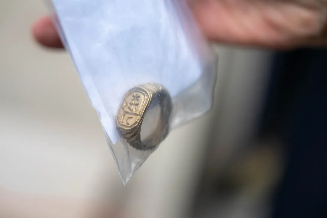 Odkrycia archeologiczne wydobyte spod pomnika Kościuszki podczas remontu postumentu