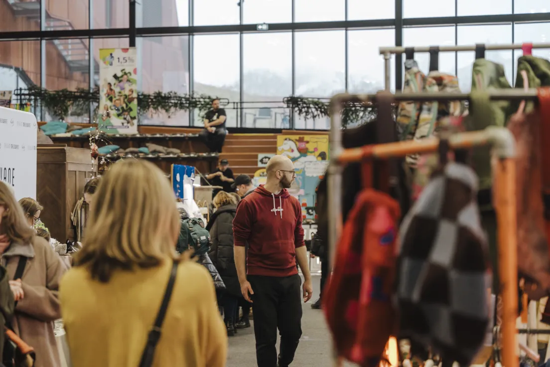 Świąteczne targi mody, designu i vintage w hali Cracovii