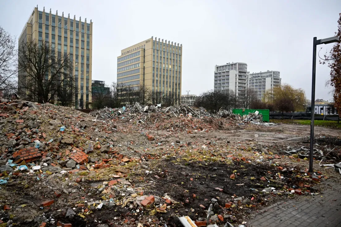 Działka przy ul. Armii Krajowej 11