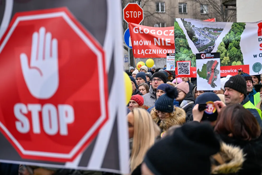 Protest pod siedzibą GDDKiA przeciwko budowie S7 na południu Krakowa
