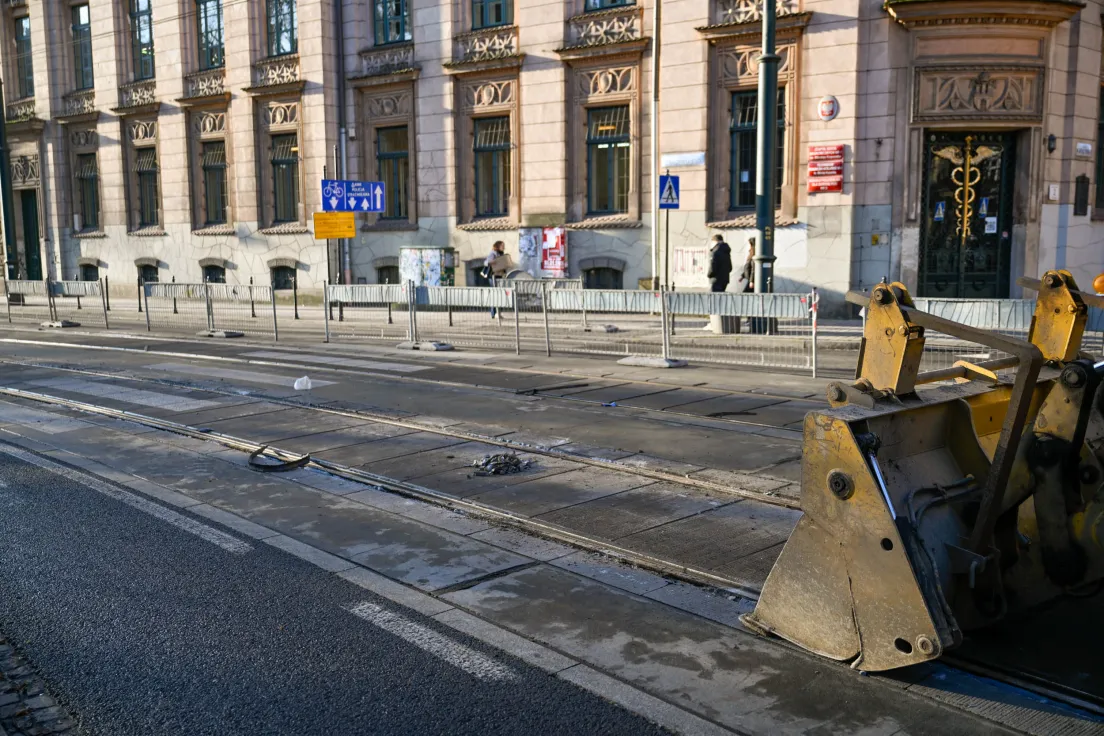 Remont torowiska i skrzyżowania na ul. Straszewskiego i Piłsudskiego