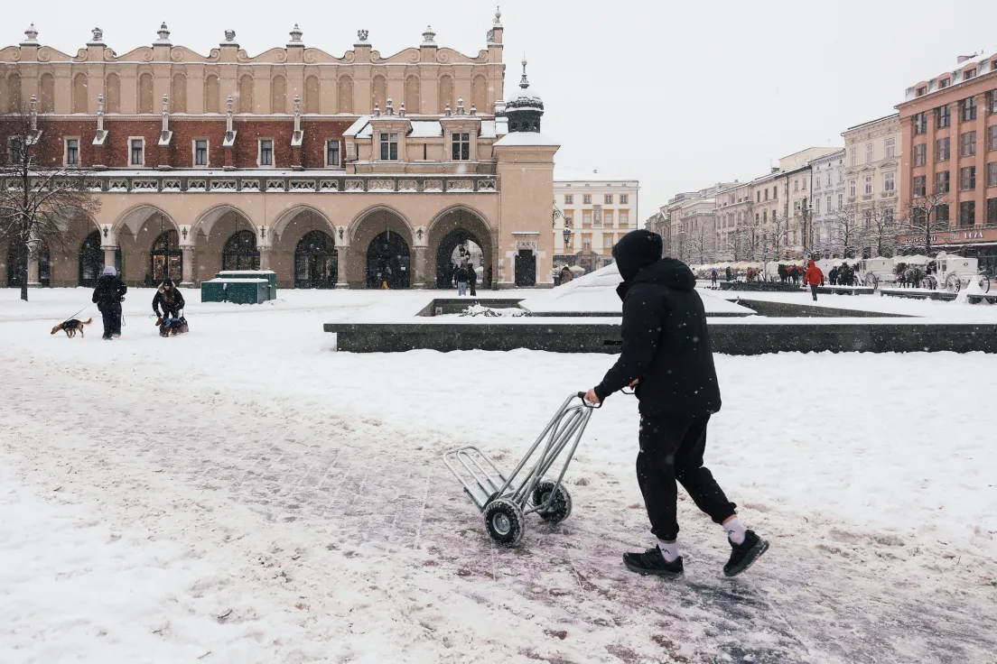 Opady śniegu w Krakowie