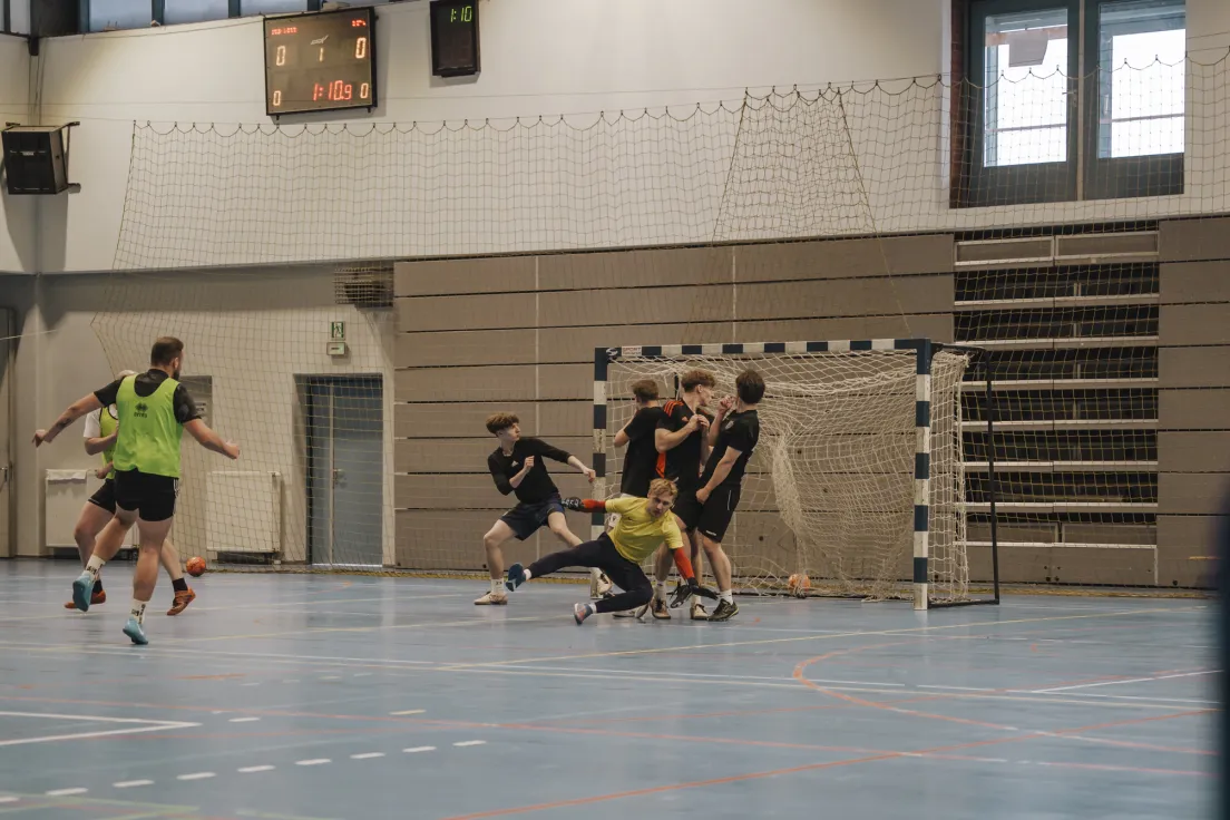 Mistrzostwa Politechniki Krakowskiej - turniej futsalu o puchar Rektora PK na halu UEK