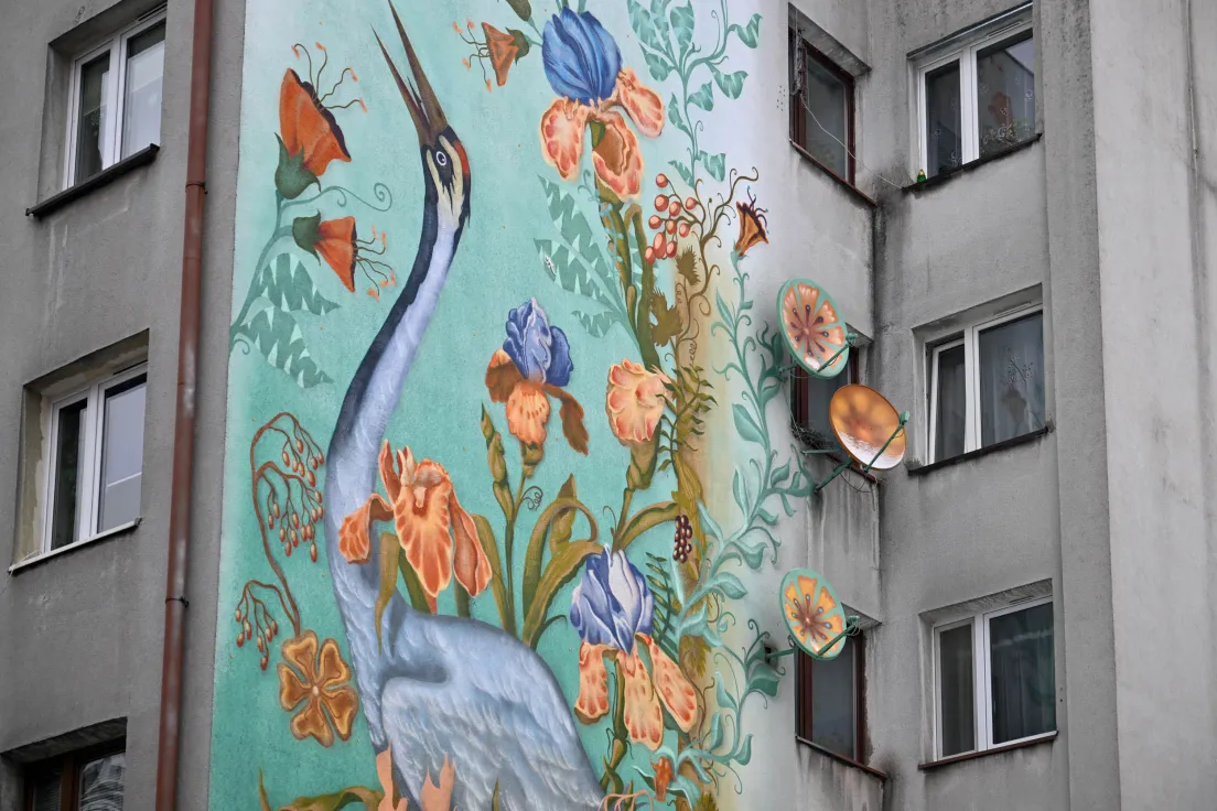 Nowy mural na Podgórzu inspirowany wawelskimi arrasami