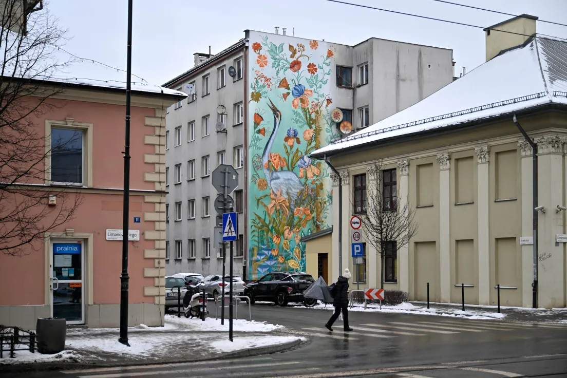 Nowy mural na Podgórzu inspirowany wawelskimi arrasami