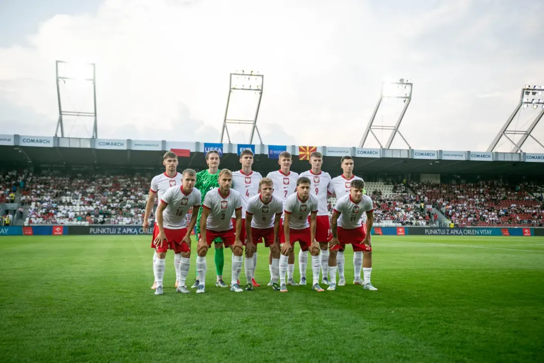 Reprezentacja Polski U-21 przed meczem na stadionie Cracovii