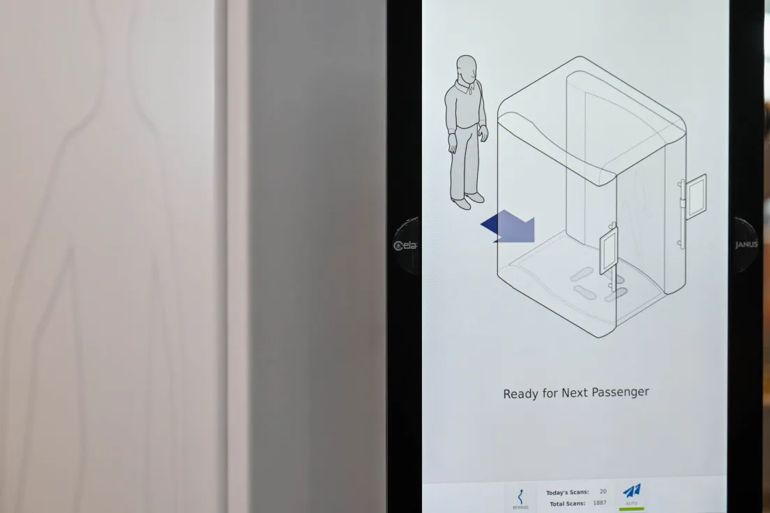 Skaner Body Scanner na lotnisku w Balicach