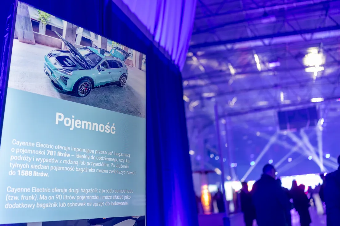 Porsche Cayenne Electric zadebiutowało na tafli lodu