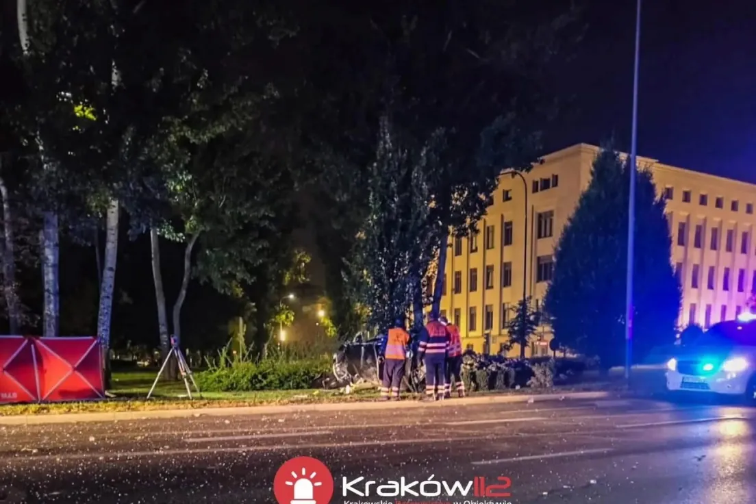 Miejsce wypadku na Alejach Trzech Wieszczów