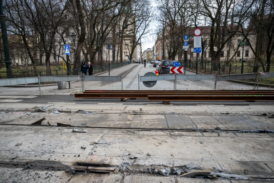 Remont torowiska na straszewskiego przy ul. św. Anny