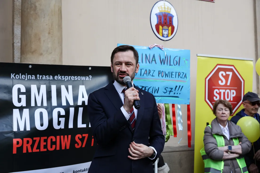 Protest przeciwko budowie trasy S7