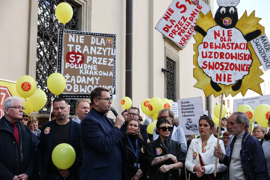 Protest przeciwko budowie trasy S7