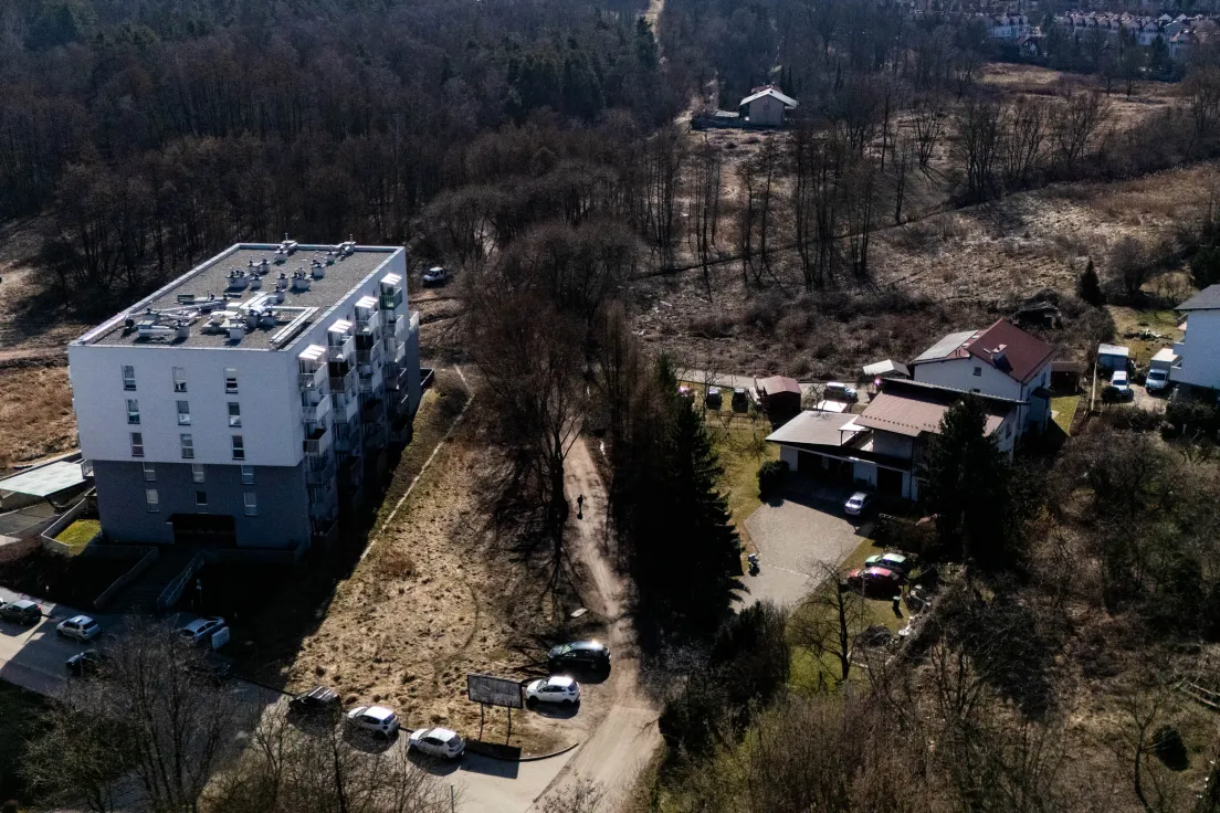 Przebieg ulicy 8 Pułku Ułanów. Część przyszłego odcinka nr 2 w stronę Zawiłej