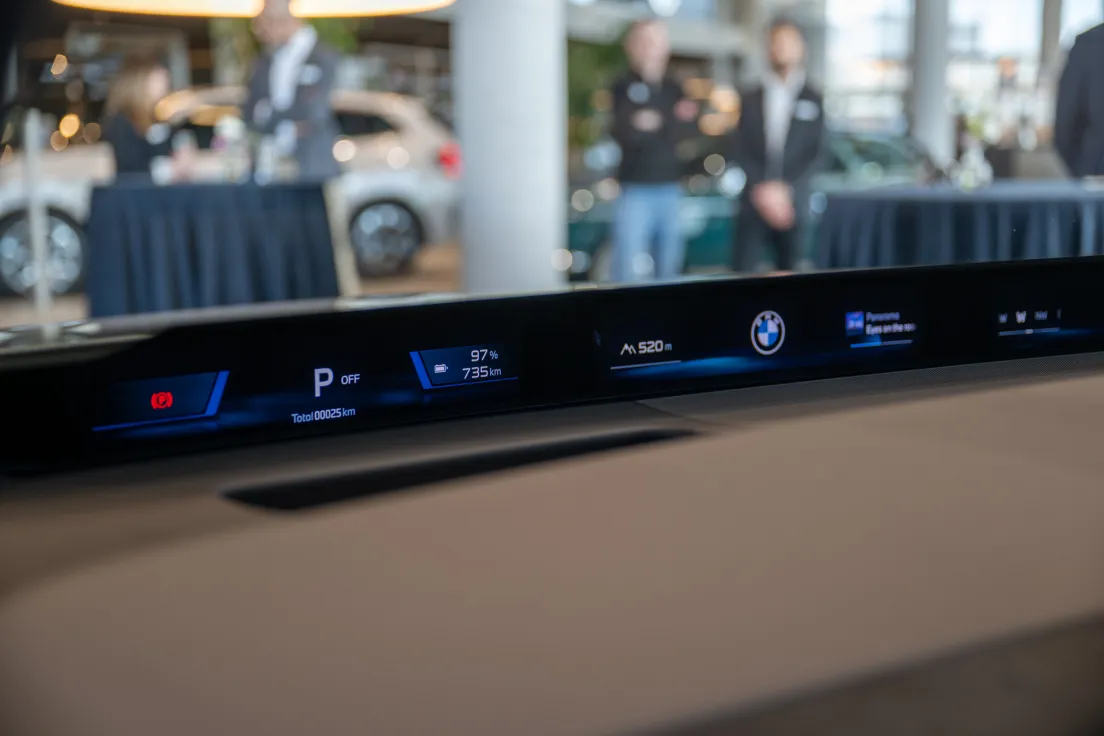 Premiera elektrycznego BMW iX3 w salonie M-Cars na Conrada