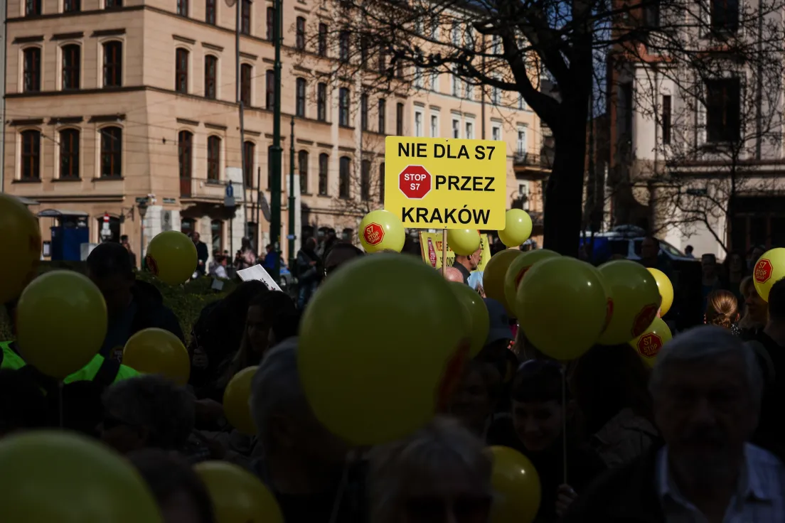 Protest przeciwko budowie trasy S7