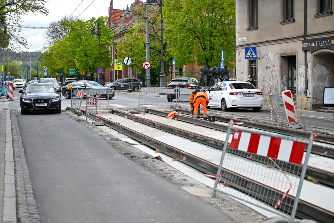 Remont torowiska na Piłsudskiego