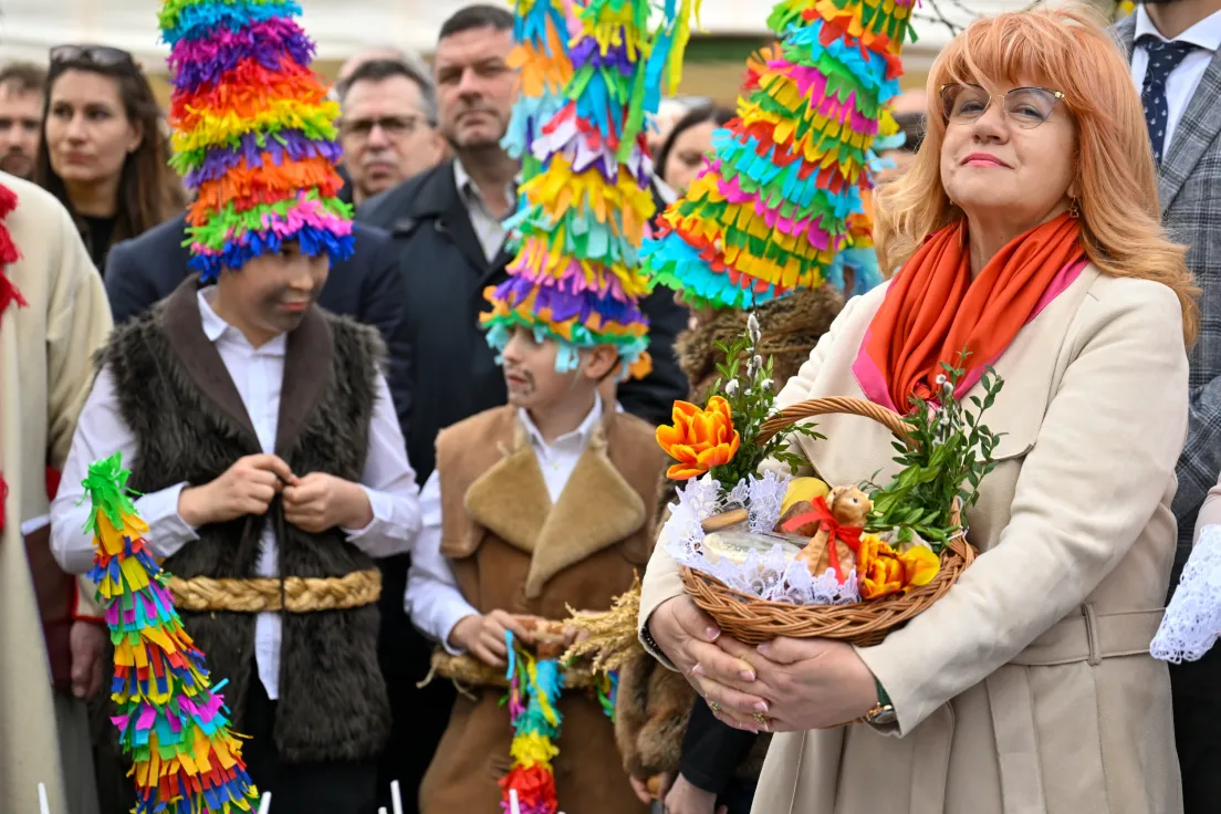 Święcenie pokarmów w Święta Wielkanocne na Rynku Głównym