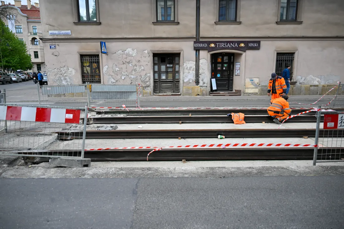 Remont torowiska na Piłsudskiego