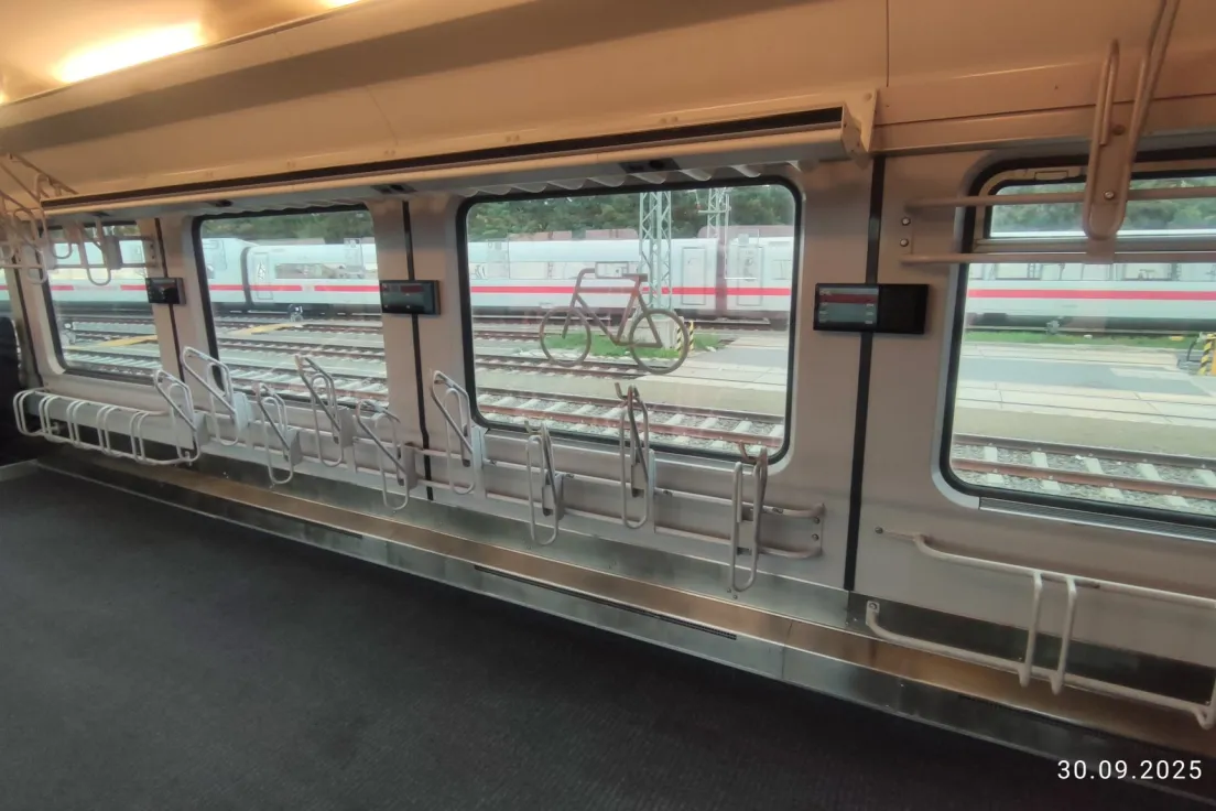 Używany wagon kupiony przez PKP Intercity