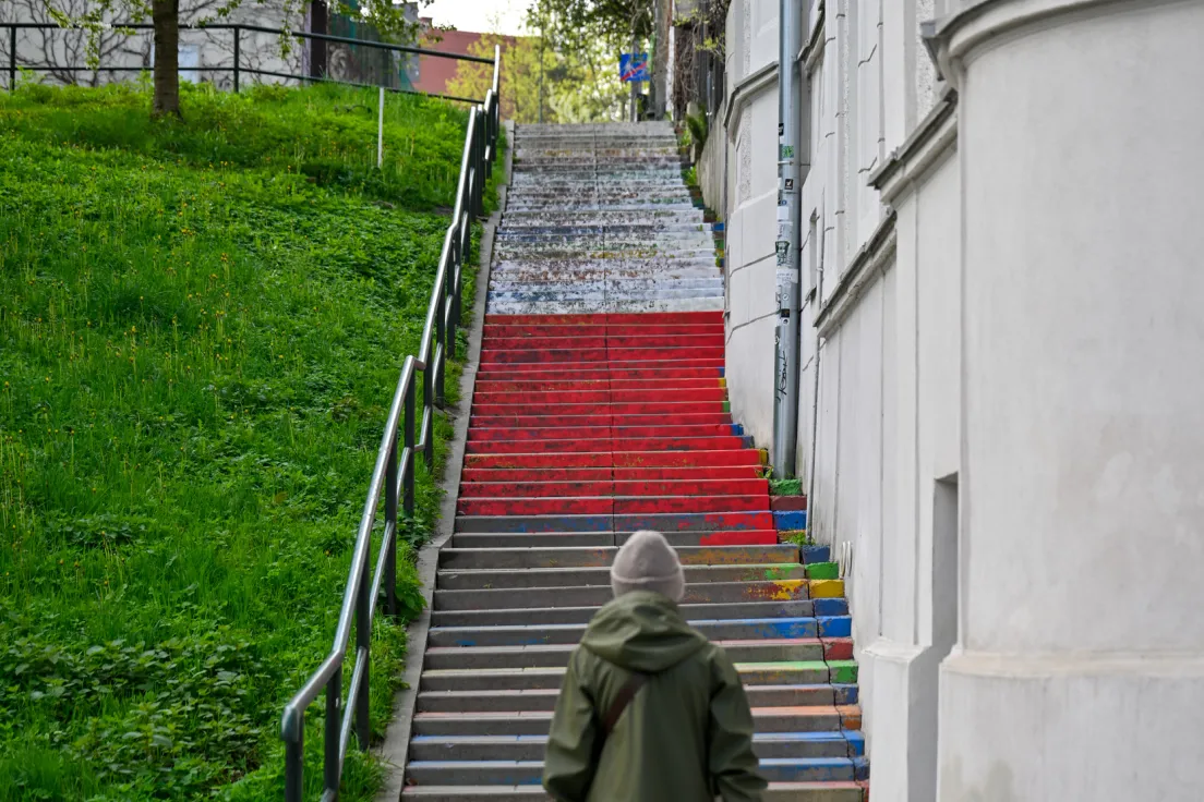 Kolorowe schody na ul. Tatrzańskiej