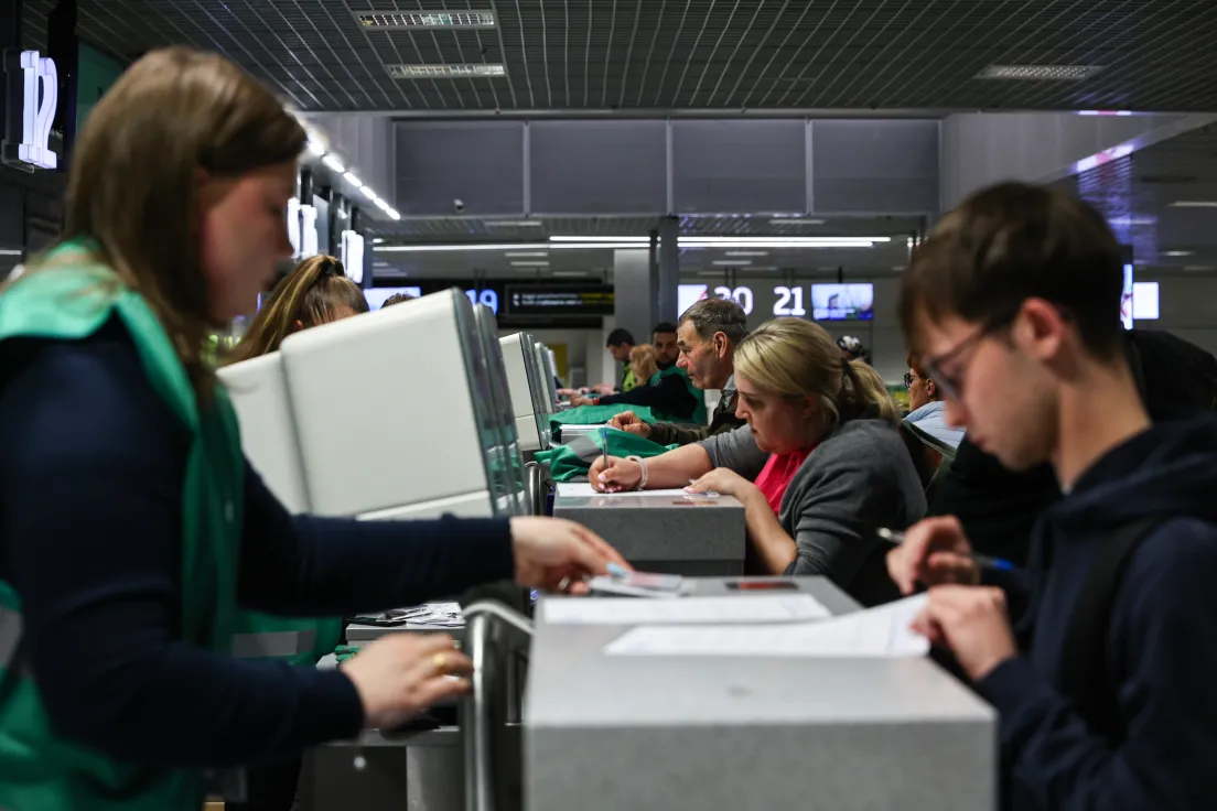 Testy tymczasowej poczekalni przedodlotowej Pre-Boarding Zone w Kraków Airport