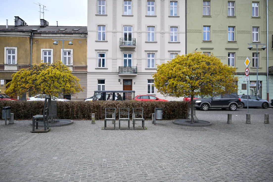 Modernizacja i nasadzenia na Placu Bohaterów Getta
